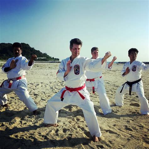 Okinawa Isshinryu Karate Kobudo Association (OIKKA) | BUDO JAPAN