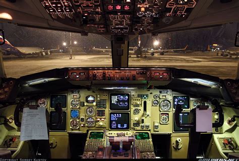 Photos: Boeing 767-306/ER Aircraft Pictures | Airliners.net | Aviation ...