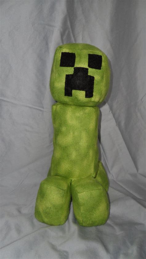 Minecraft Creeper Plushie by alistra1119 on DeviantArt