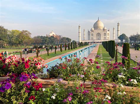 Is the Taj Mahal a Mosque? Everything You Need to Know to Visit the Taj ...