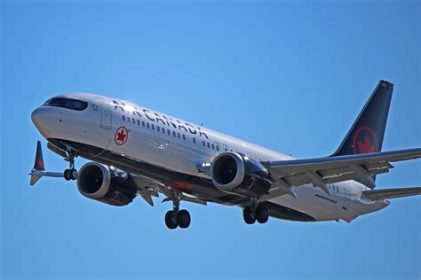 C-FSDW: Air Canada Boeing 737 MAX 8 (At Toronto Pearson)