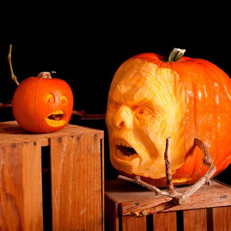 20 Pumpkin Carving Ideas to Inspire You this Halloween | Reader's Digest