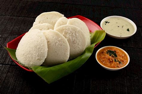 Idli Calories and Nutrition (100g)