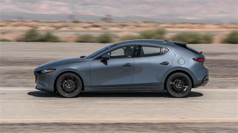 How Well Does the 2020 Mazda 3 Hatchback Road Trip?