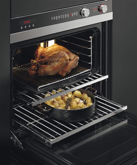 Fisher & Paykel OB30SDEPX3_N 30" 11 Function Built-in Oven - ADA Appliances