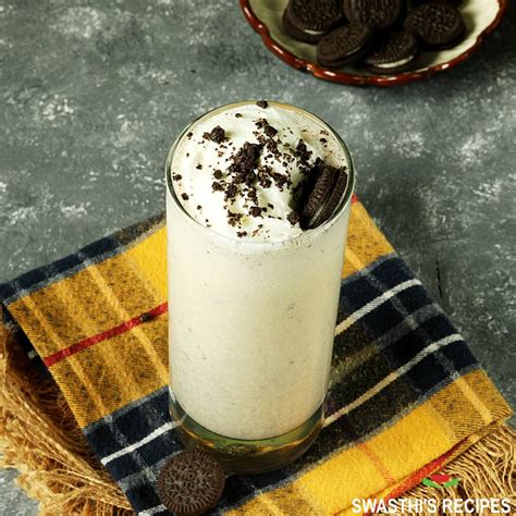 How to Make Oreo Milkshake (3 Flavors) - Swasthi's Recipes