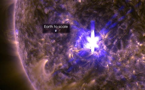 NASA Captures Massive Solar Flare; May Amplify Northern Lights