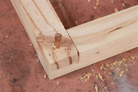 How to Connect Wood Using Dowel Joinery