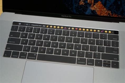 Apple 2016 macbook pro keyboard butterfly - paperolpor