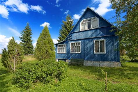 DACHA definition and meaning | Collins English Dictionary