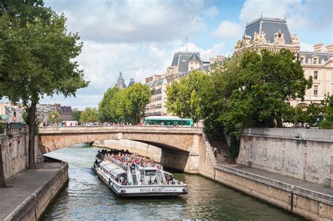 The Top 8 Paris Boat Tours and Seine River Cruises