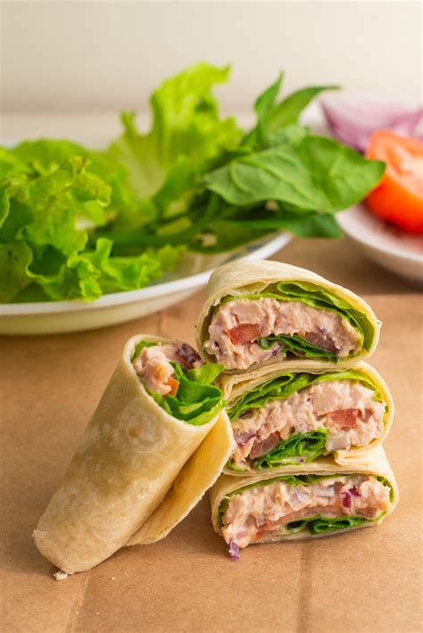 Simple Tuna Wrap Recipe – Little Pans