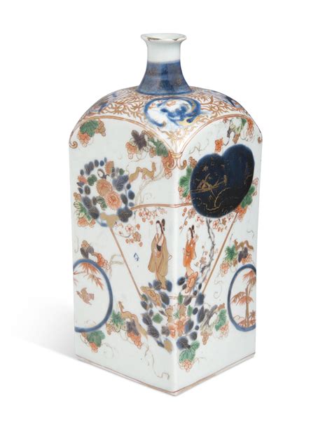 A JAPANESE IMARI SAKE BOTTLE (TOKKURI), EDO PERIOD (LATE 17TH-EARLY ...