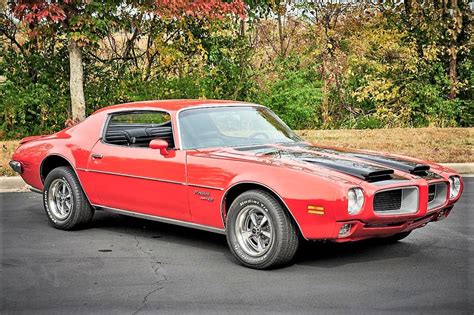 Pick of the Day: 1970 Pontiac Firebird Formula 400 that's ready to roar