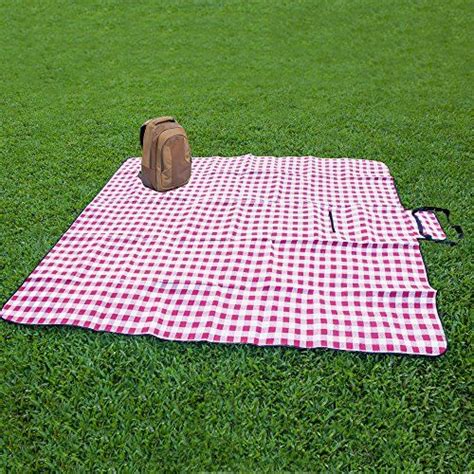 Extra Large Picnic & Outdoor Blanket with Waterproof Backing 90" x 80 ...