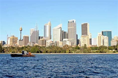 Thinking of Buying a Boat? 5 of the Best Places for Australian Boating