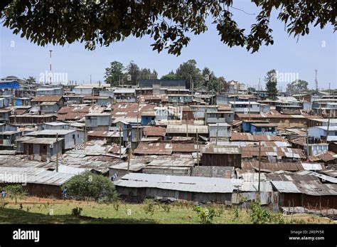 KENYA, Nairobi, Kibera slum / KENIA, Nairobi, Slum Kibera Stock Photo ...