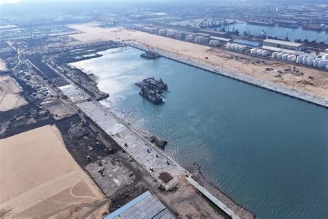 The Minister of Transport inspects the New Container Terminal (Tahya ...