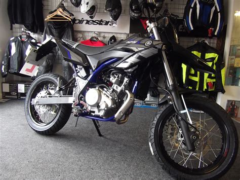 Yamaha Yamaha WR125X - Moto.ZombDrive.COM