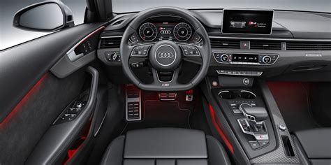 Audi S4 (2015-2019) Interior & Infotainment | carwow