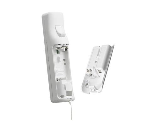 SANYO Releases ‘Contactless Charger Set for Wii Remote’