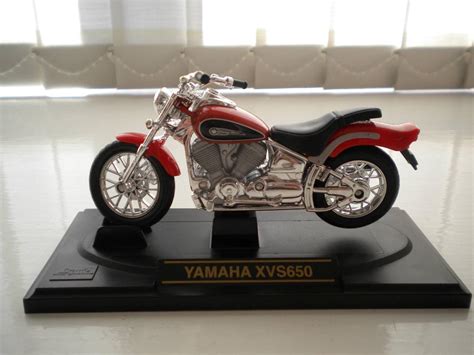 ROAD SIGNATURE 1:18 COLLECTOR'S EDITION DIECAST MODEL MOTORCYCLES ...