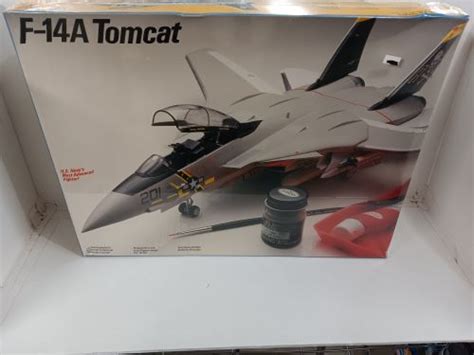 Fujimi Grumman F-14A Tomcat Model Kit 1/48 - Double Play Hobby Consignments