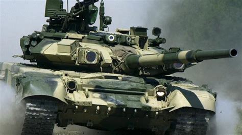 India to Buy 464 T-90 Tanks From Russia