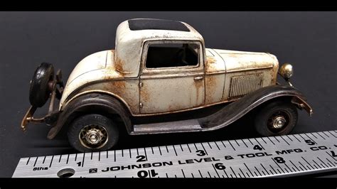 Ford 1932 Three Window V8 Coupe 1/32 Scale Model Kit Build Review and ...