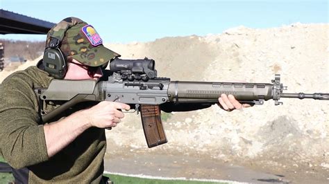 Swiss SIG SG550 5.56mm | JDI/SAN Import - YouTube