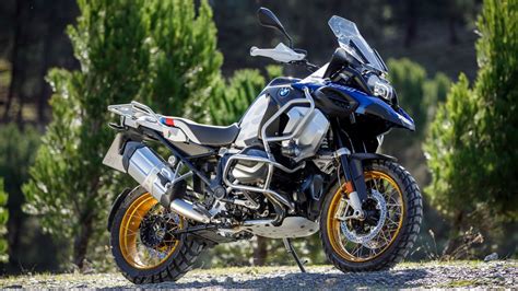 Why the Latest BMW R 1250 GS Adventure Is the Best All-Around Bike ...