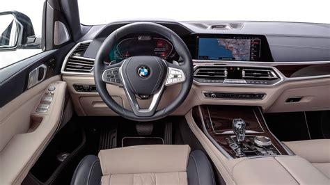 2019 BMW X7 Interior Review: 6 Superficially Satisfying Details - Car ...