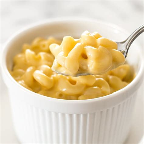 Melting cheese for mac and cheese - inputjoy