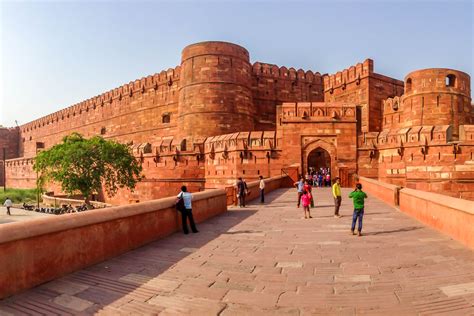 14 Best Forts and Palaces in India that You Must See