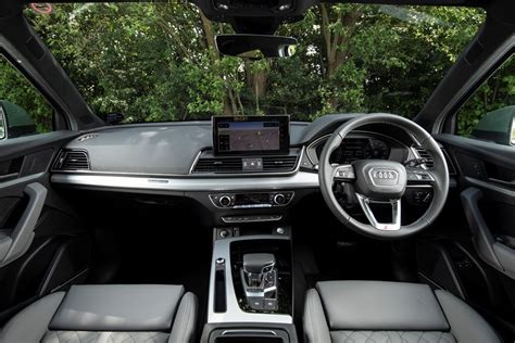 Audi Q5 Interior | Cabinets Matttroy