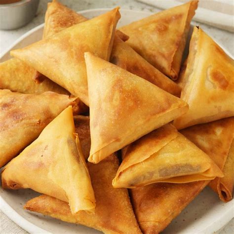 Keema Samosa - Khin's Kitchen