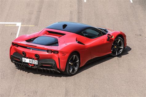 2021 Ferrari SF90 Stradale review | CarExpert