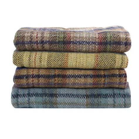 Bombay Dyeing Warm Blanket at Rs 1300/piece in Ghaziabad | ID: 14771106655