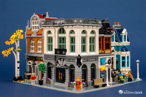 LEGO Creator Expert Modular 10270 Bookshop Review-54 - The Brothers ...