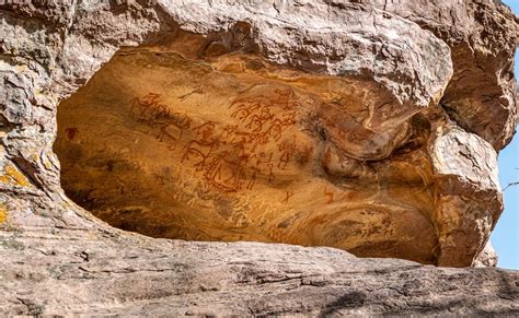 Bhimbetka Rock Shelters & Cave Paintings, Bhimbetka - Timings, History ...