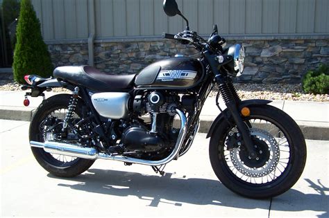 Cafe Racer Kawasaki W800 | Reviewmotors.co