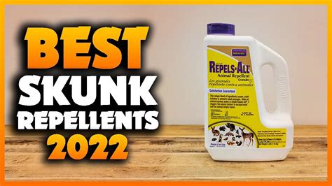 Top Best Skunk Repellents You Can Buy Right Now [2023]