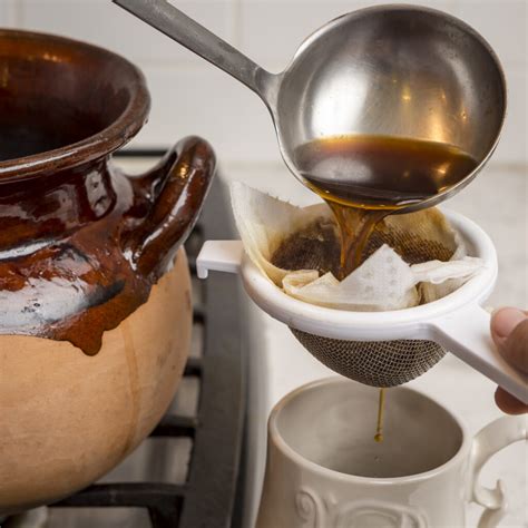 Café de Olla, traditional Mexican coffee recipe - Starbucks Stories