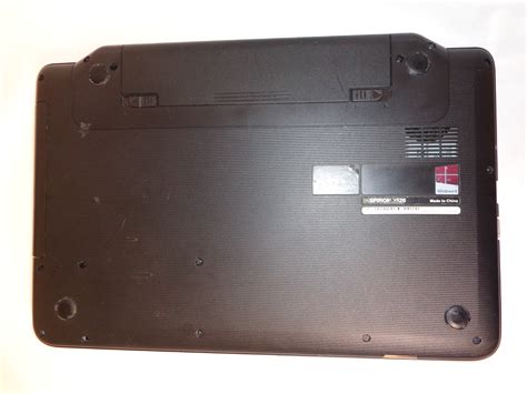 Dell Inspiron 3520 Battery Replacement - iFixit