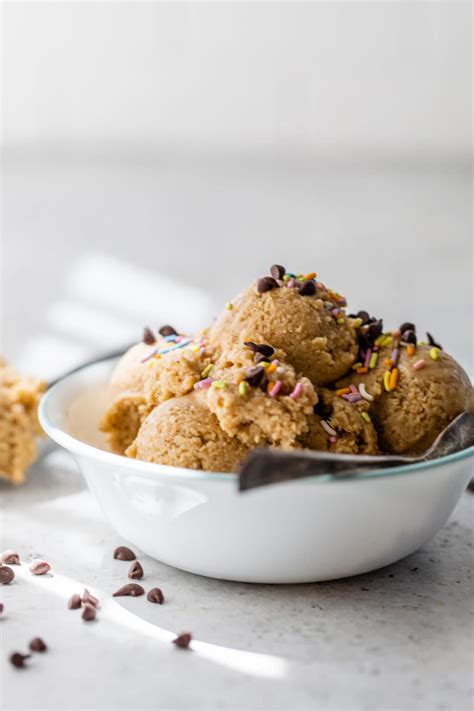 Oat Milk Ice Cream {Creamy & Dairy Free!} – WellPlated.com