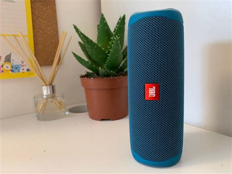 JBL Flip 5 Review: Affordable speaker for the outdoors | Trusted Reviews