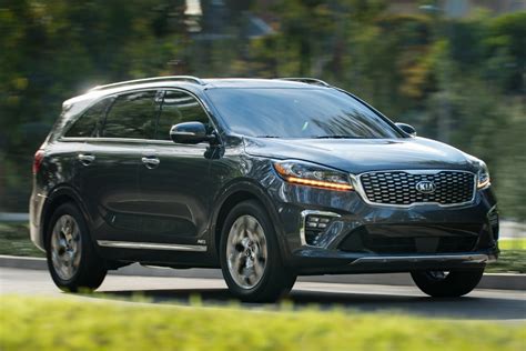 2019 Kia Sorento vs. 2019 Kia Sportage: What's the Difference? - Autotrader