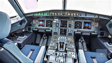 Airbus A320 Cockpit