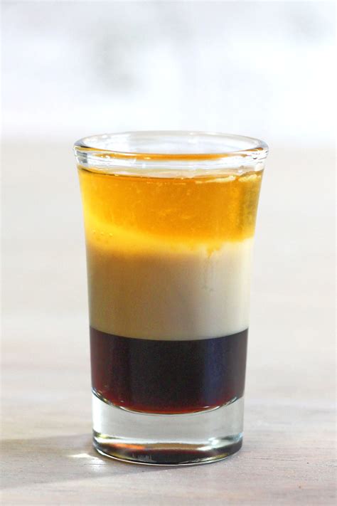 B52 Shot Recipe Classic Cocktail + Layering VIDEO – Mix That Drink