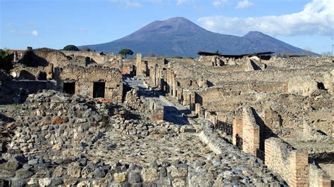 Roman city Pompeii, buried by Mt Vesuvius eruption, rediscovered on ...